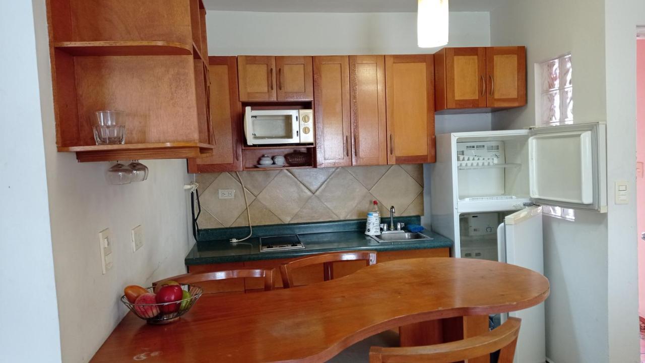 Confort Ejecutivo Suites Lindavista Guadalupe  Екстериор снимка