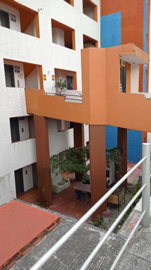 Confort Ejecutivo Suites Lindavista Guadalupe  Екстериор снимка
