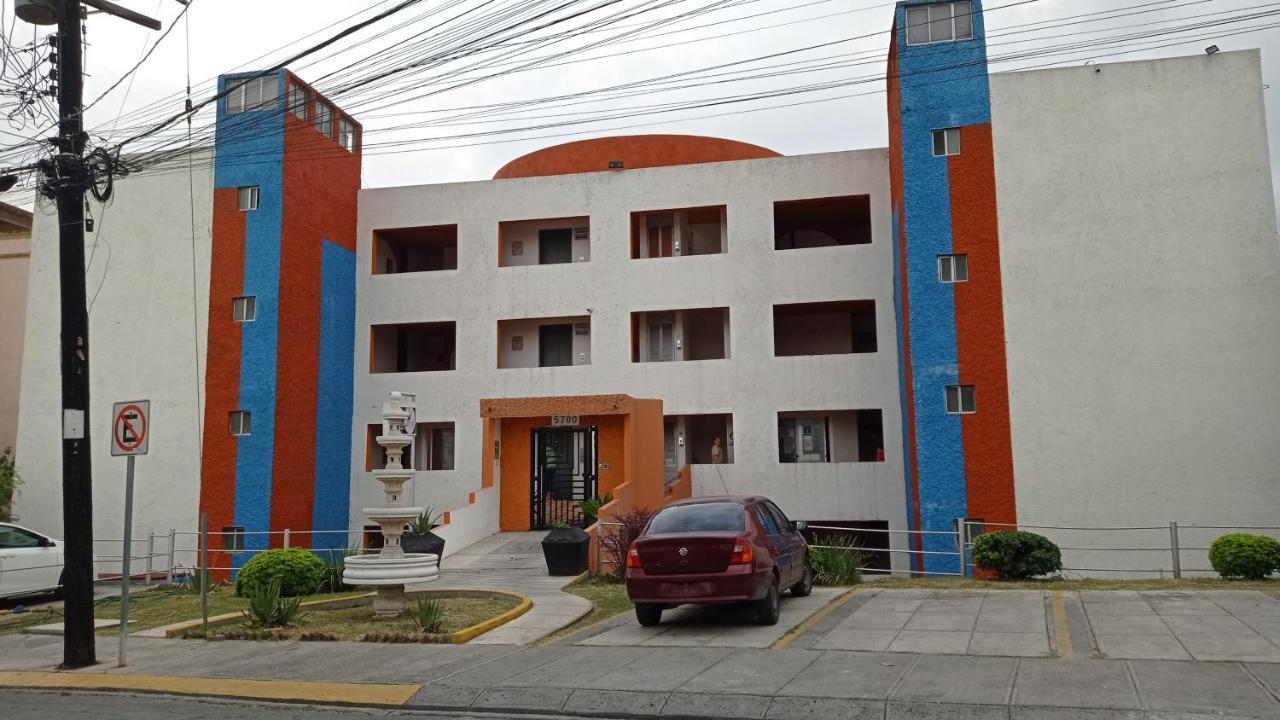 Confort Ejecutivo Suites Lindavista Guadalupe  Екстериор снимка