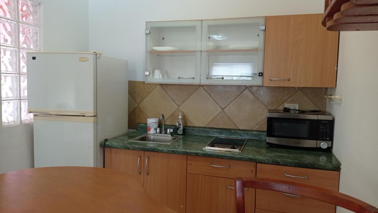 Confort Ejecutivo Suites Lindavista Guadalupe  Екстериор снимка